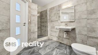 Nabízíme k pronájmu moderní byt o dispozici 3+1 a výměře 81 