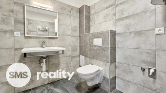 Nabízíme k pronájmu moderní byt o dispozici 3+1 a výměře 81 