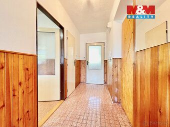 Nabízíme k prodeji byt 3+1 o celkové výměře 61 m² v osobním 