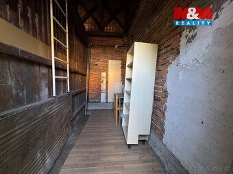 Nabízíme k pronájmu útulný byt 1+kk o užitné ploše 23 m², kt