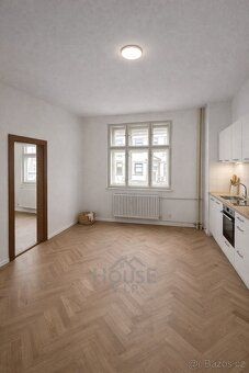 Ev.č. 01472 Nabízíme Vám k prodeji činžovní dům, 800 m2, uli