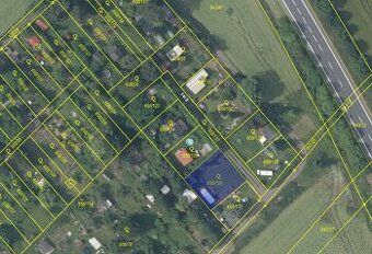 Nabízíme k prodeji zahradu s rozlohou 362 m² v malebném měst