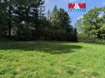 Nabízíme ke koupi krásný pozemek o výměře 821 m² vedený jako