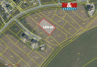 Nabízíme ke koupi krásný pozemek o výměře 816 m² vedený jako