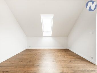 Hledáte klidné bydlení nebo luxusní rekreační sídlo v srdci 