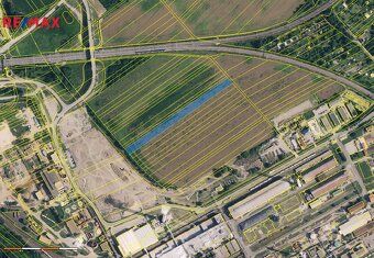 Nabízíme k prodeji pozemek o celkové výměře 6 599 m² na okra