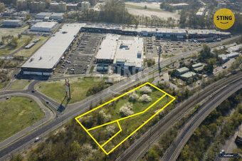 Nabízíme k prodeji pozemek o celkové výměře 6 599 m² na okra
