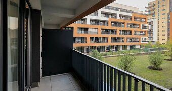 PRONAJEM BYTU 1+KK, PRAHA 9 - VYSOČANY
Nabízíme k pronájmu k