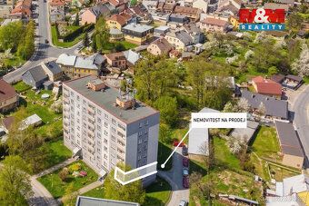 Nabízíme k prodeji slunný, družstevní byt 3+1 o celkové užit