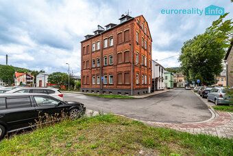 Nabízíme k pronájmu útulný byt 1+1 o velikosti 30 m2, který 