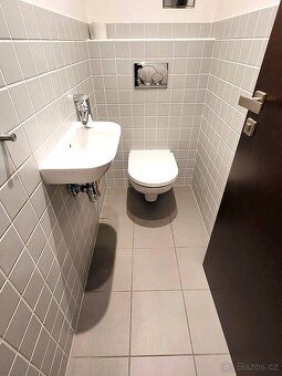 PRONAJEM KRASNÉHO BYTU 3+KK, PRAHA 5 - HLUBOČEPY
Nabízíme k 
