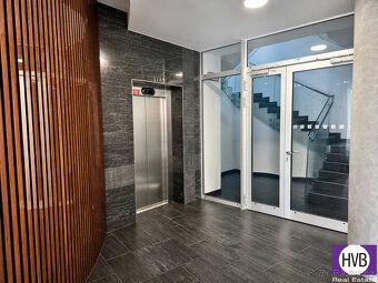 Nabízíme na prodej byt 1+kk 14 m2, osobní vlastnictví, lokal