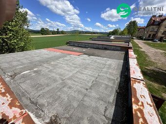Dobrý den, prodám garáž v Broumově - Velké vsi. Garáž je řad