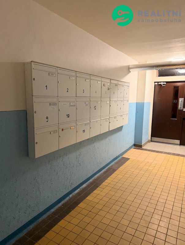 Nabízíme k prodeji družstevní byt s dispozicí 2+1 o výměře 5