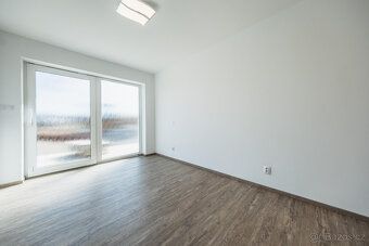 Atraktivní řadový dům v oblíbené obci Smrkovice ležící v těs
