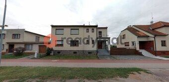 Představuji Vám k prodeji podíl 1/6 rodinného domu v centru 