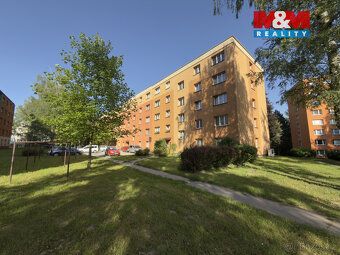 Hledáte byt k rekonstrukci a ideálně s lodžií? Něco na klidn