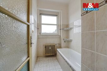 Nabízíme k prodeji byt 3+1 s lodžií, 74 m2. Byt se nachází n