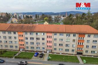 Nabízíme k prodeji byt 3+1 s lodžií, 74 m2. Byt se nachází n