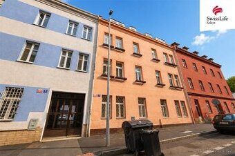 Rádi bychom Vám představili tento byt k pronájmu v srdci Pra