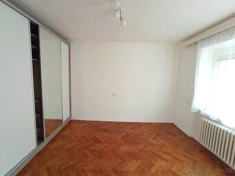 Nabízíme pronájem bytu 1+1 (38m2), sporák, lednička, pračka,