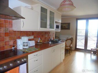 Nabízím k pronájmu krásný, horský, podkrovní apartmán v cent