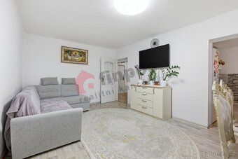 Nabízím k prodeji prostorný byt 3+kk o velikosti 80 m², nach