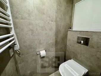 Ev.č. N07970 Tento moderní a útulný byt 1+kk k pronájmu na a