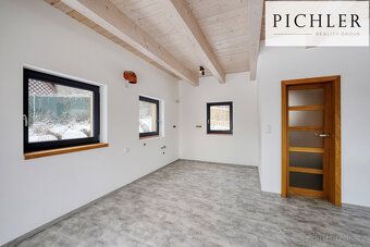 Moderní novostavba rekreačního domu s možností celoročního r