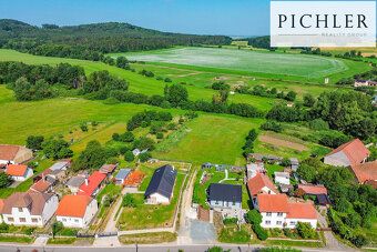 Nabízíme k prodeji stavební pozemky v malebné obci Černotín 