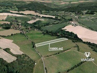 Nabízím k prodeji ideální 1/2 pole o výměře 3 418 m² v k. ú.