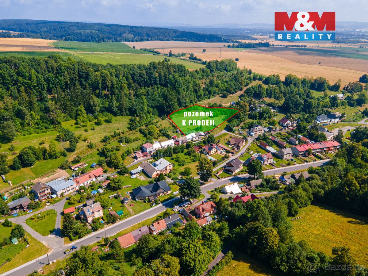 Nabízíme k prodeji krásnou zahradu o rozloze 3279²m, situova