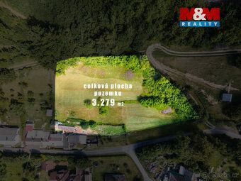 Nabízíme k prodeji krásnou zahradu o rozloze 3279²m, situova