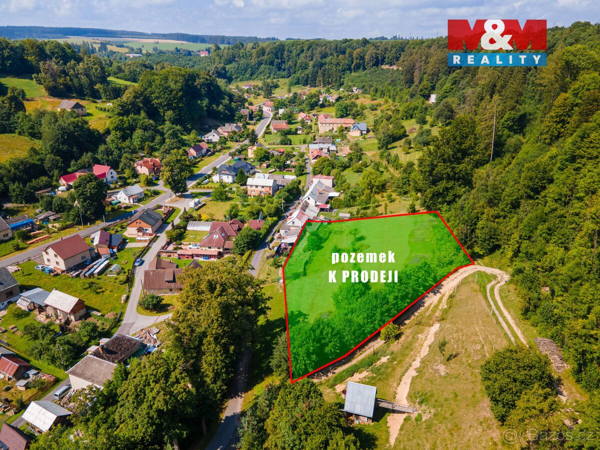 Nabízíme k prodeji krásnou zahradu o rozloze 3279²m, situova