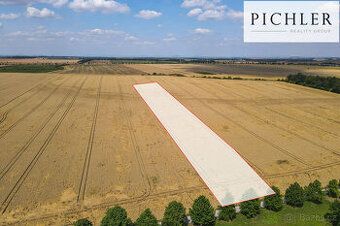 Nabízíme Vám ke koupi pozemek o výměře 3 453 m2 v katastráln