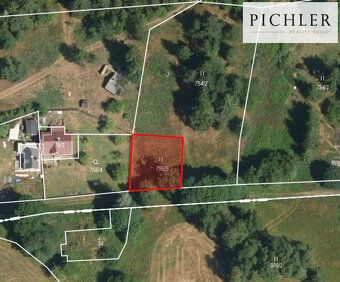 Nabízíme ke koupi pozemek o výměře 431 m2 v Suché u Nejdku. 