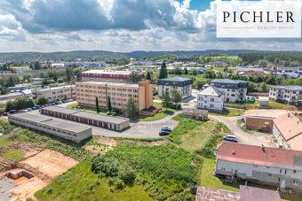 Nabízíme k prodeji pozemek v Rakovníku o celkové velikosti 1