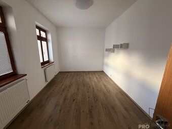 Bydlení nebo podnikání v samém srdci Olomouce?
Nabízíme k pr