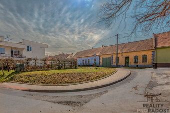 Exkluzivně nabízíme k prodeji rodinný dům v obci Skalice, ok