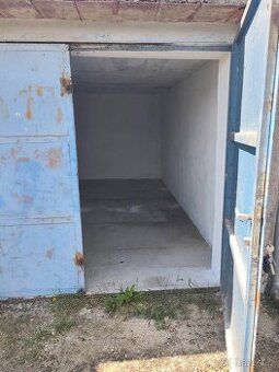 Prodám garáž Kapriska Hodonín