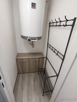 Nabízíme k pronájmu byt o dispozici 2+1 a výměře 58 m2 na ad