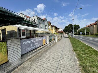 Rekonstruované prostory se nacházejí v těsné blízkosti rušné