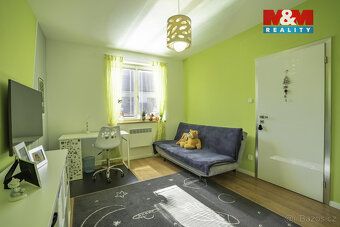 Nabízíme k prodeji luxusní rodinný dům 4+kk o užitné ploše 1