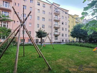 Ev.č. 00731-1 Nabízíme k pronájmu byt o dispozici 2+kk a vel