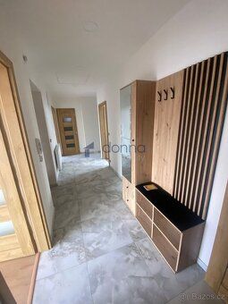 Nabízíme k pronájmu komfortní nový byt 3+1, o ploše 134m2, v
