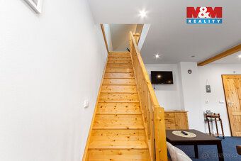Nabízíme k prodeji jedinečnou zděnou chalupu v blízkosti pře