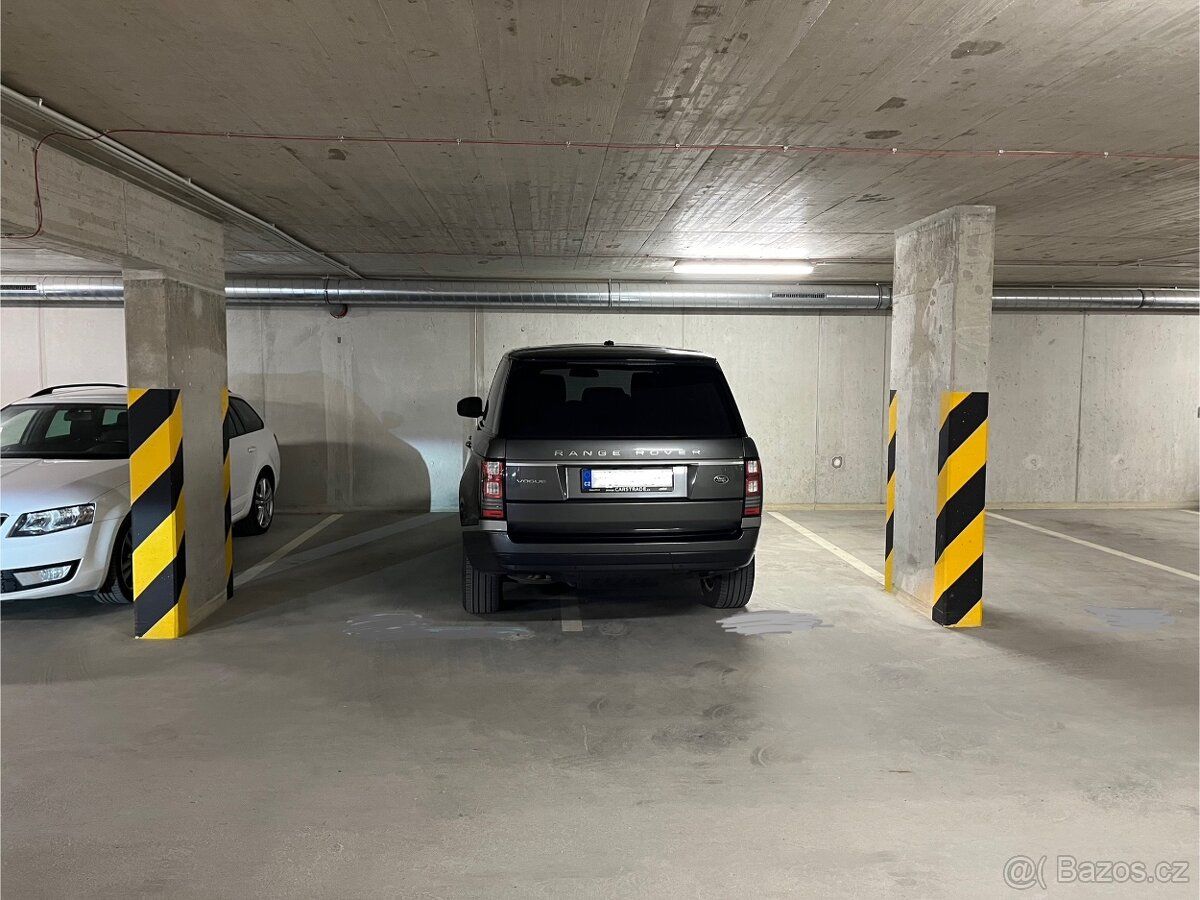 Potřebujete uschovat auto(a), motorku(y), před povětrnostním