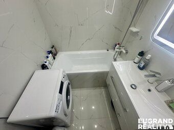 Ev.č. 06013 Nabízíme Vám ke koupi byt o dispozici 3+1 a celk