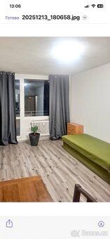 Nabízíme k pronájmu kompletne zarizeny byt 2+kk s lodžií o p