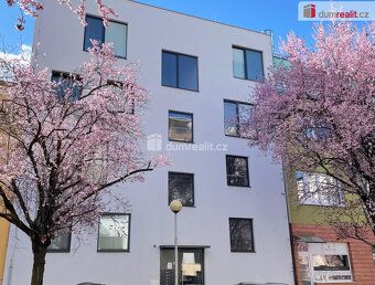+popl. 2500, plus elektřina, Dumrealit.cz Vám zprostředkuje 